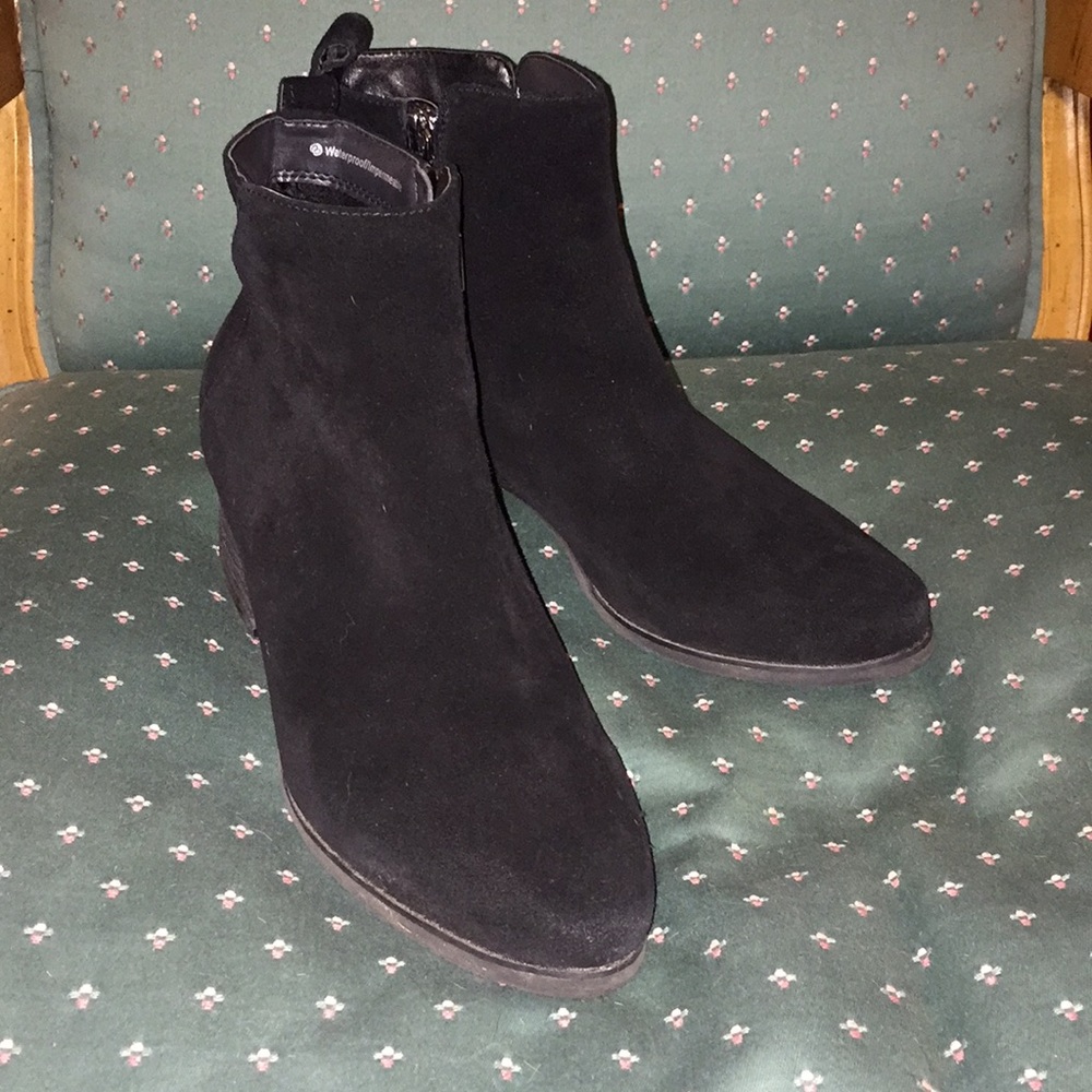 Blondo waterproof booties